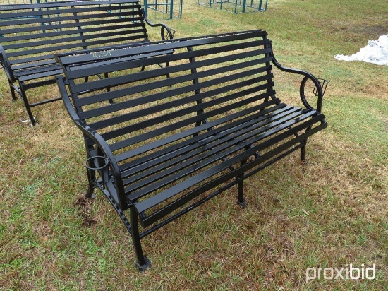 BLACK METAL BENCH;