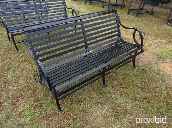 BLACK METAL BENCH;