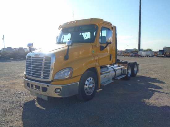 2013 FREIGHTLINER CA 125 TRUCK TRACTOR;