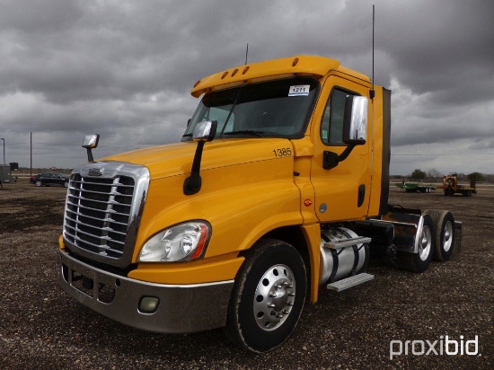 2016 FREIGHTLINER CASCADIA TRUCK TRACTOR;