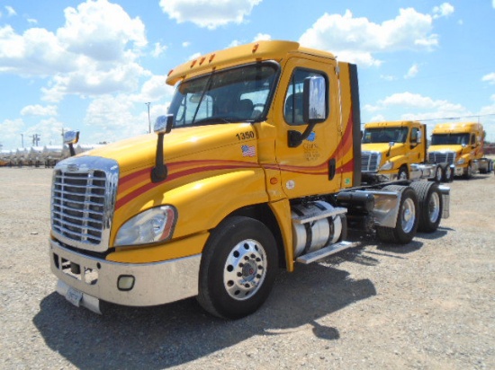 2015 FREIGHTLINER CASCADIA TRUCK TRACTOR;