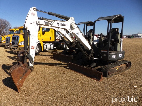 2011 BOBCAT E35-U MINI EXCAVATOR;