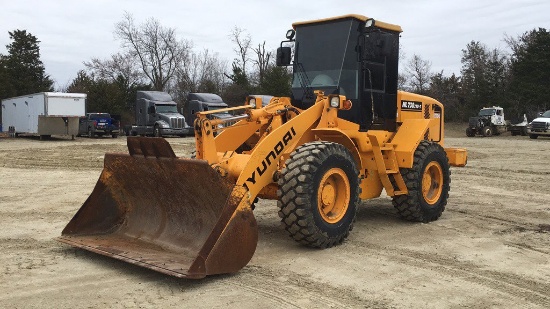 2006 HYUNDAI HL730XTD-7 RUBBER TIRE LOADER;