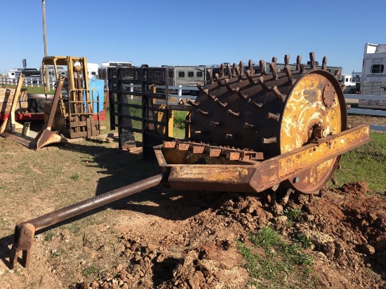 60" COMPACTION ROLLER;