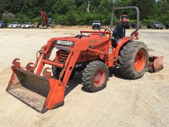 KUBOTA L2650 4WD TRACTOR