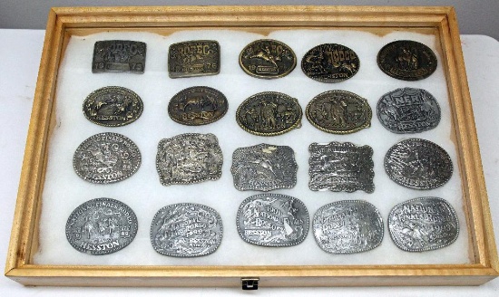 (20) Hesston National Finals Rodeo Belt Buckles in Wood Showcase 1975-1993 w/(2) 1982, 1975 well