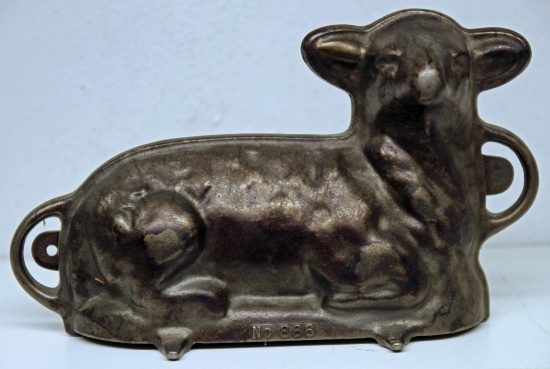 Griswold No. 866 Lamb Cake or Chocolate Mold