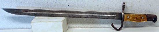 Jap Bayonet for Arasaka Rifle, Grips are not original (unknown when replaced)