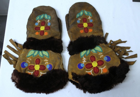 Pair Old Beaded Indian Gauntlet Type Mittens, Sheep Skin Lined