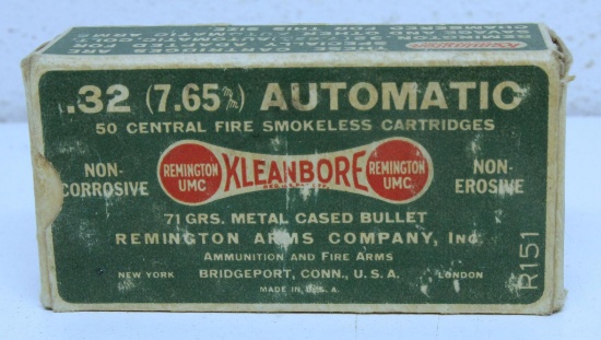 Full Vintage Remington Dog Bone Box .32 Automatic Cartridges