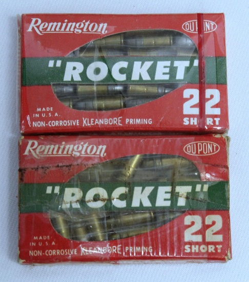 Full Vintage Chiclet Pack Remington "Rocket" .22 Short Cartridges, Small Tear in Cellophane on Front