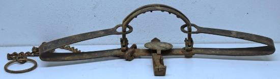 Oneida Newhouse Animal Trap Co. No. 114 Double Long Spring Leg Hold Trap with Teeth