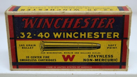 Full Vintage Box Winchester Ammunition .32-40 Winchester 165 gr. SP Cartridges