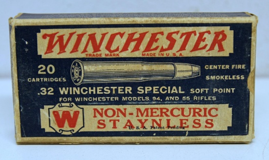Full Vintage Box Winchester .32 Winchester Special Cartridges Ammunition - Box has one loose end