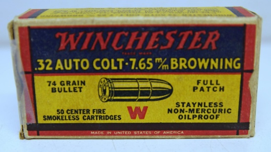 Full Vintage Box Winchester .32 Auto Colt, 7.65 mm Browning Cartridges Ammunition - 1 end of box