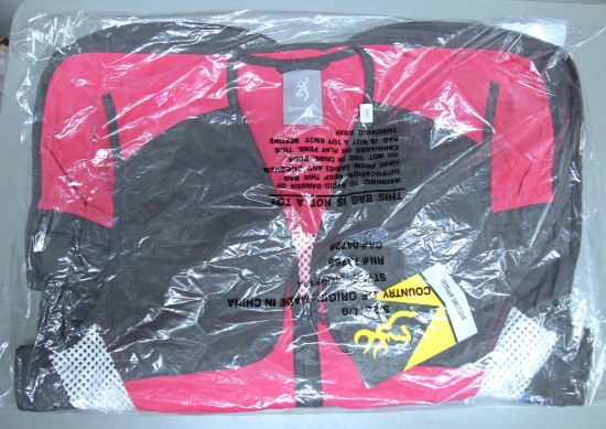 New Browning Shooting Apparel Ladies Shooting Vest Size Large...