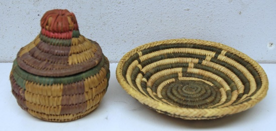 Native American Indian Hopi 8" x 2" Woven Basket and Hopi 4" x 5 1/2" Lidded Basket...