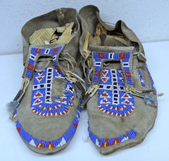 Old Native American Indian Beaded Moccasins, Beads Missing on Both Moccasins