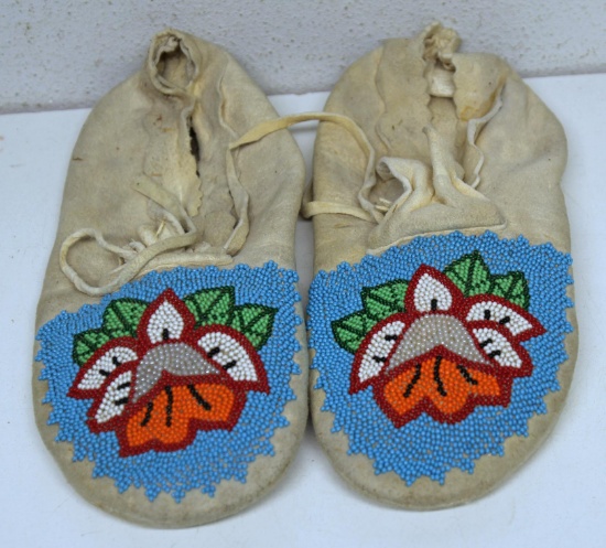 Native American Indian Beaded Moccasins, Age Unknown...