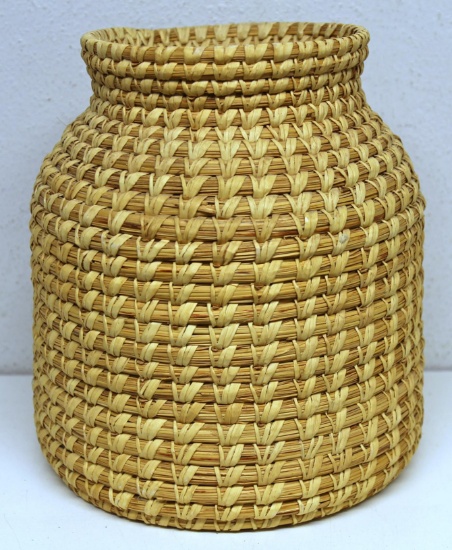 Native American Indian Woven Basket, Papago Indians of Arizona, 10" Tall x 9" Wide, From the Dorothy