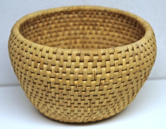 Native American Indian Woven Basket, Pomo Indians of Northern California, 9" Wide x 6" Tall...