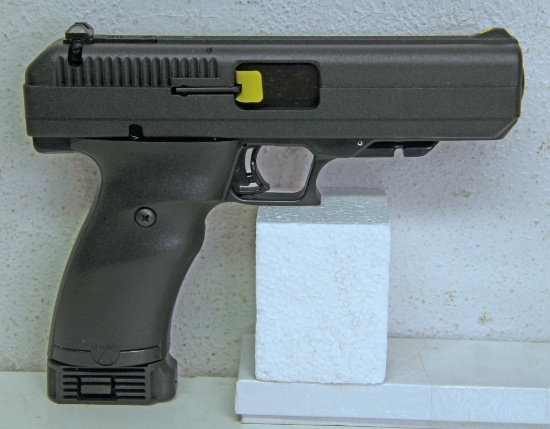 Hi-Point JCP .40 S&W Semi-Auto Pistol, New in Box... 3 Magazines... SN#X7126997...