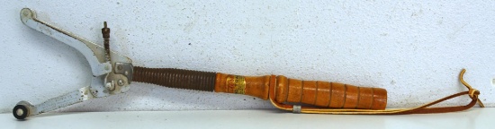 Winchester-Western "Western Hand Trap" Blue Rock Thrower...
