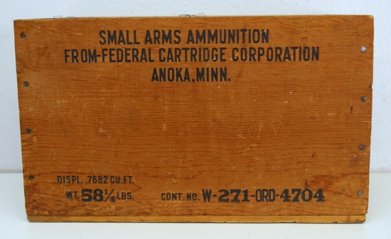 Federal U.S. Property 12 Ga. Paper Shotshells Wooden Ammo Box...