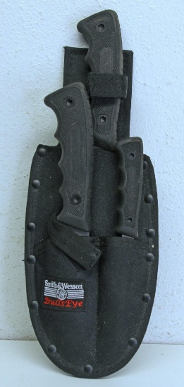 S&W Bullseye...3 Knife Hunting Set in Sheath...