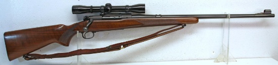Pre-1964 Winchester Model 70 .30 Gov't 06 (.30-06) Bolt Action Rifle w/Redfield 4X Scope... Mfg. 195
