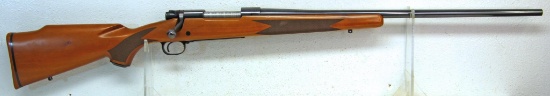 Winchester Model 70 XTR Sporter....270 Weatherby Magnum Bolt Action Rifle... SN#G1881977...
