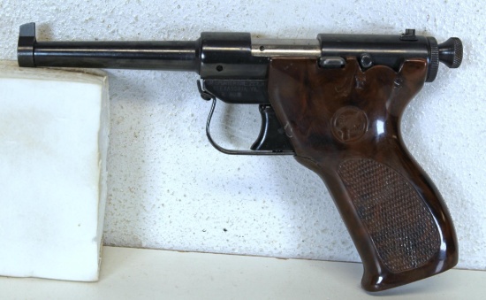SM Sporter .22 LR Single Shot Pistol 4 1/2" Barrel... Plastic Grip Under the Trigger Short Cracks