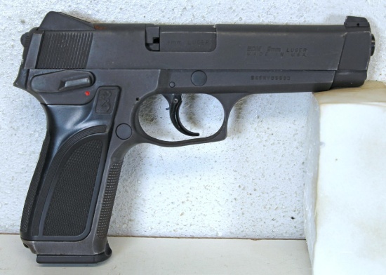 Browning BDM 9 mm Luger Semi-Auto Pistol SN#945NV05533...
