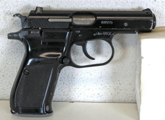 CZ Model 82 she 89 9x18 mm Semi-Auto Pistol SN#111155...