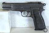 Browning FN 9 mm Hi-Power Inglis Canada Semi-Auto Pistol Adjustable Rear Sight... SN#CH6153...
