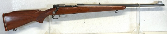 Winchester Pre-64 Model 70 Featherweight .264 Win Mag Bolt Action Rifle Checkered Wood... Recoil Pad