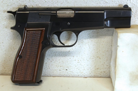 Belgium Browning 9 mm Hi-Power Semi-Auto Pistol SN#72C61707...