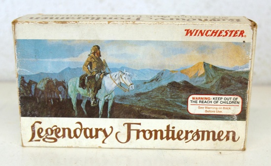 Full Vintage Box Winchester Legendary Frontiersman .38-55 Winchester 255 gr. SP Cartridges