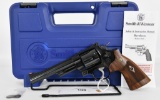 NEW Smith & Wesson Model 57 Classic .41 MAG