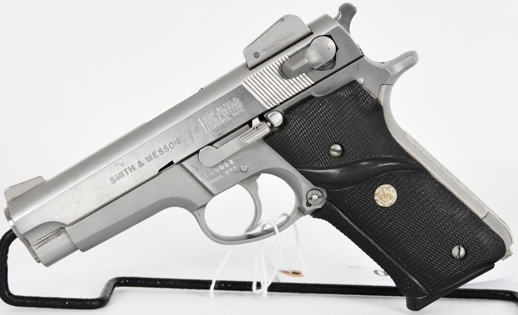 Smith & Wesson Model 659 Semi Auto 9MM Pistol | Proxibid