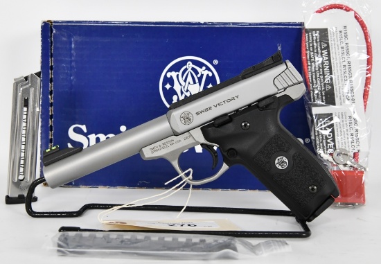 NEW Smith & Wesson SW22 Victory .22 LR 5.5"