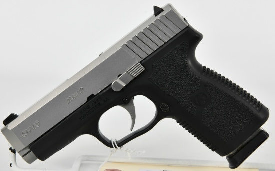 Kahr CW40 Semi Auto Pistol .40 S&W