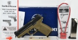 Smith & Wesson SD40 Semi Auto Pistol .40 S&W