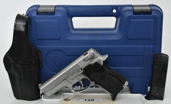 Smith & Wesson Model 669 Semi Auto Pistol 9MM