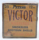 25 Rd Collector Box Of Peters Victor 12 Ga