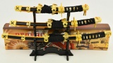 New In The Box Mini Set Of Jinyao Knives W/ Stand