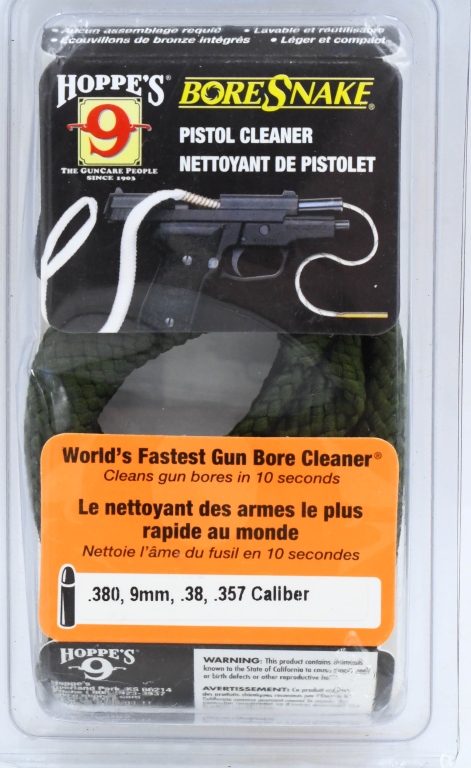Revolver ou pistolet chromé en plastique