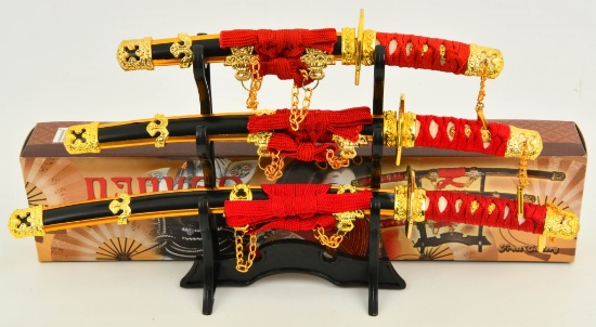 New In The Box Mini Set Of Jinyao Knives W/ Stand