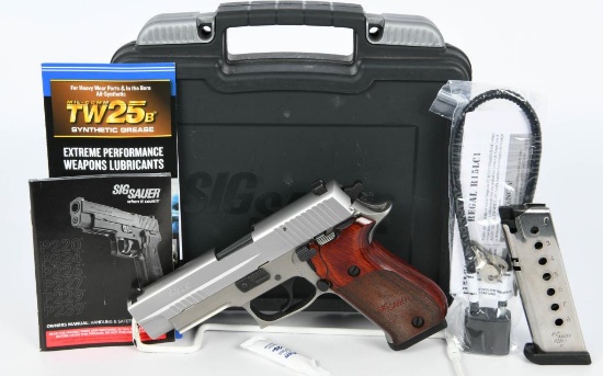 Sig Sauer P220 Elite Semi Auto Pistol .45 ACP