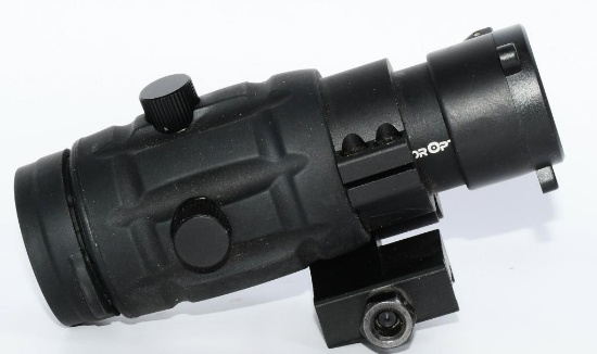 Vector Optic 3x Magnifier With Flip Side Mount